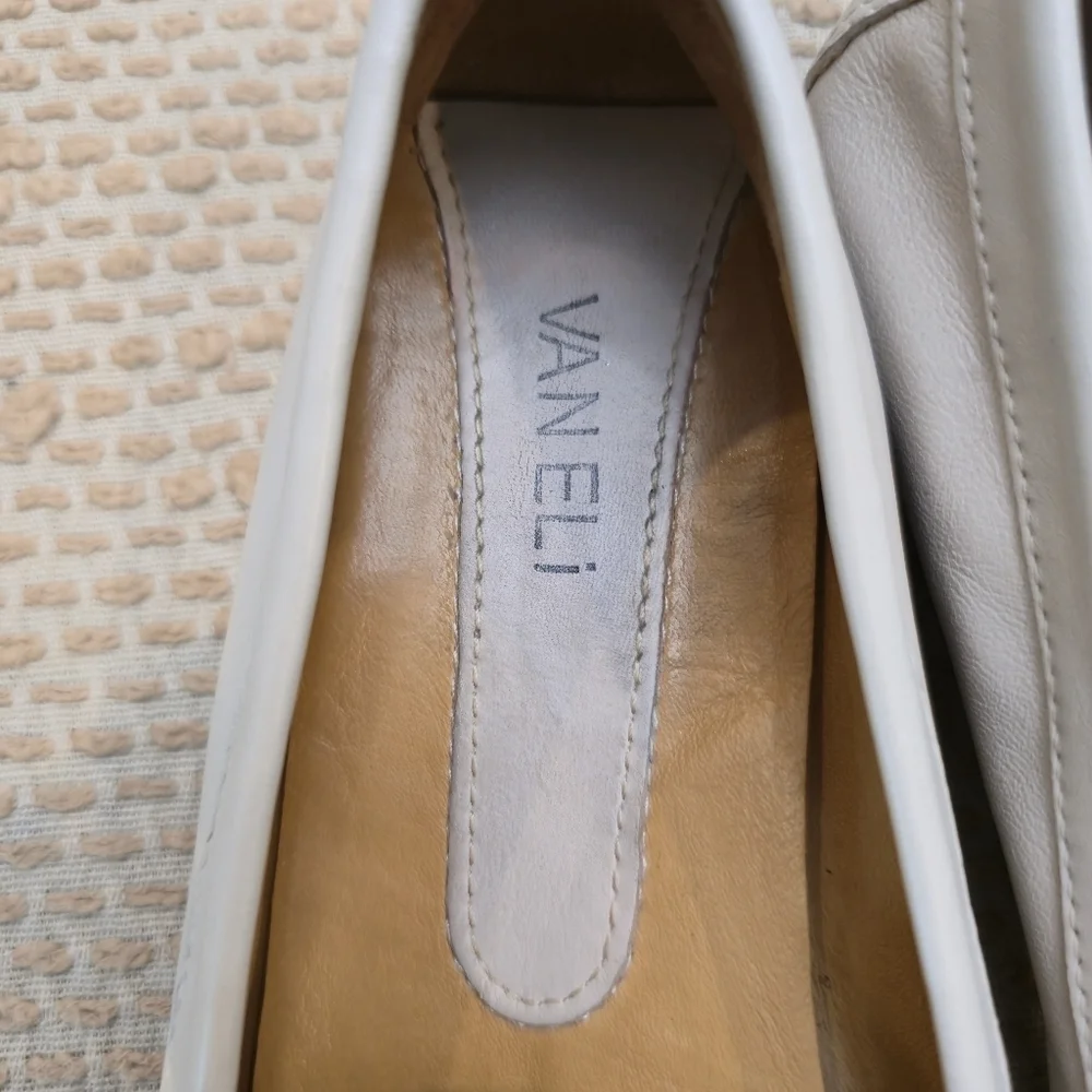 Vaneli Aiker Driving Loafer Moccasin  Size 7.5 All Leather Made In  Italy